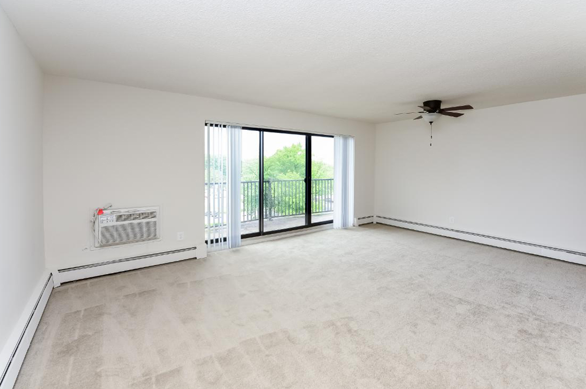 room before virtual staging